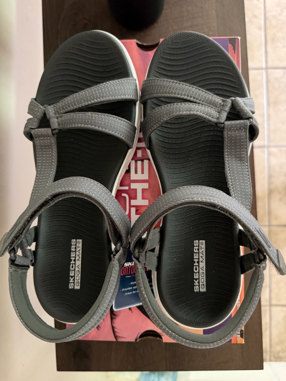 Skechers Lightweight Cushioned Sandals *NWT*